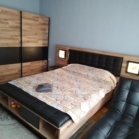 Apartament Sofia Bagian luar foto
