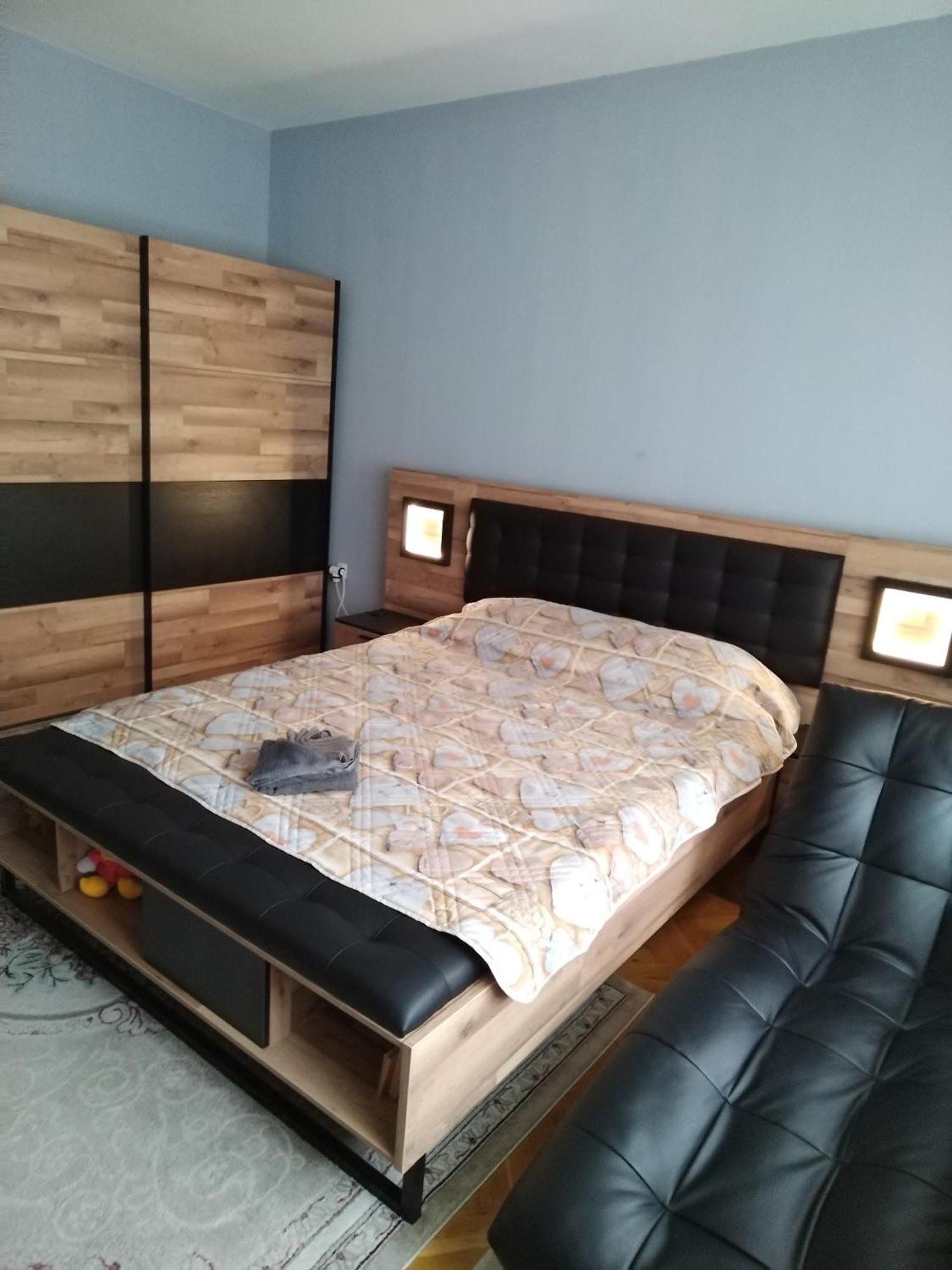 Apartament Sofia Bagian luar foto
